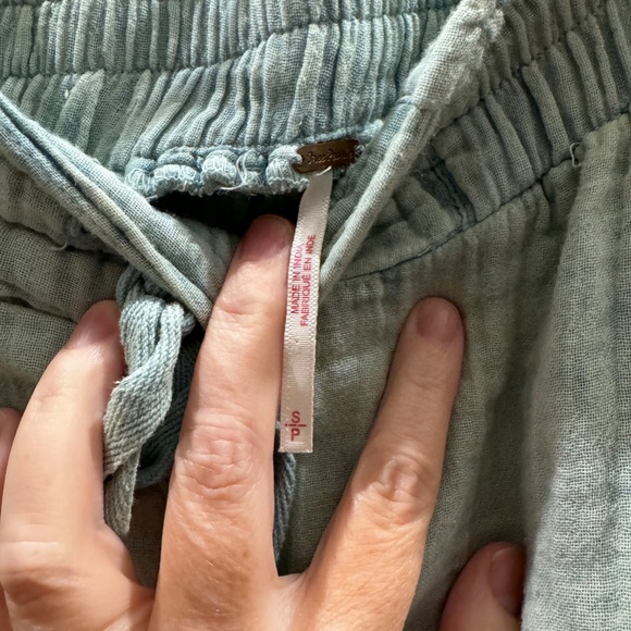 Free People Mellow Acid Wash Midi Skirt Polar Fog size Small - Picture 5 of 7